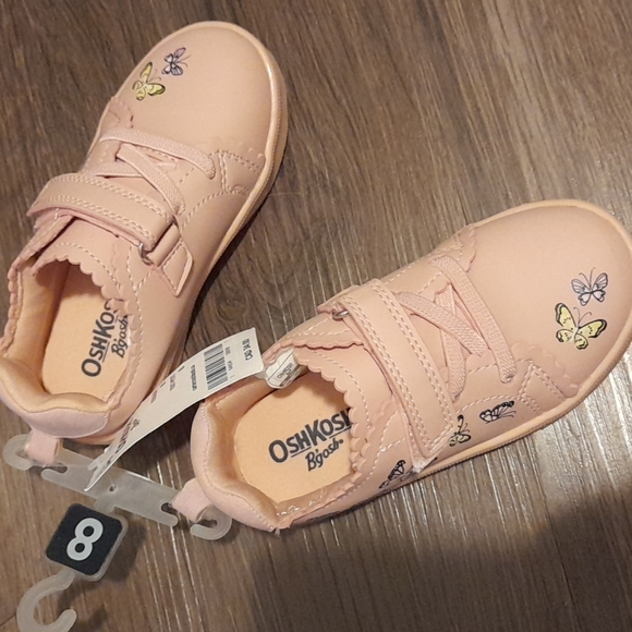 Super cute butterfly pink sneakers size 8 - Picture 5 of 5